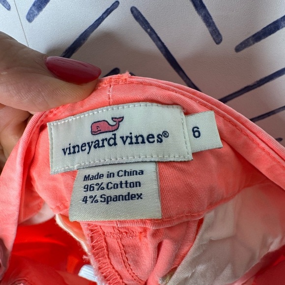 Vineyard Vines Embroidered Dayboat Whale Shorts Orange size 6 - Picture 3 of 4